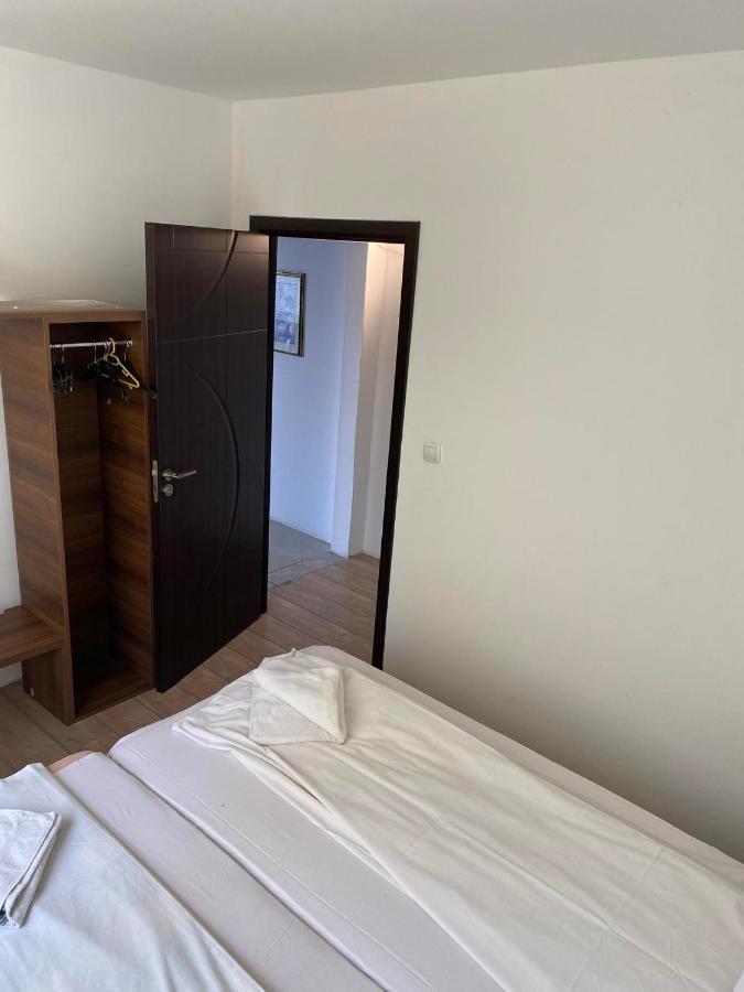 Safo Apartments And Rooms Sozopol Exterior photo