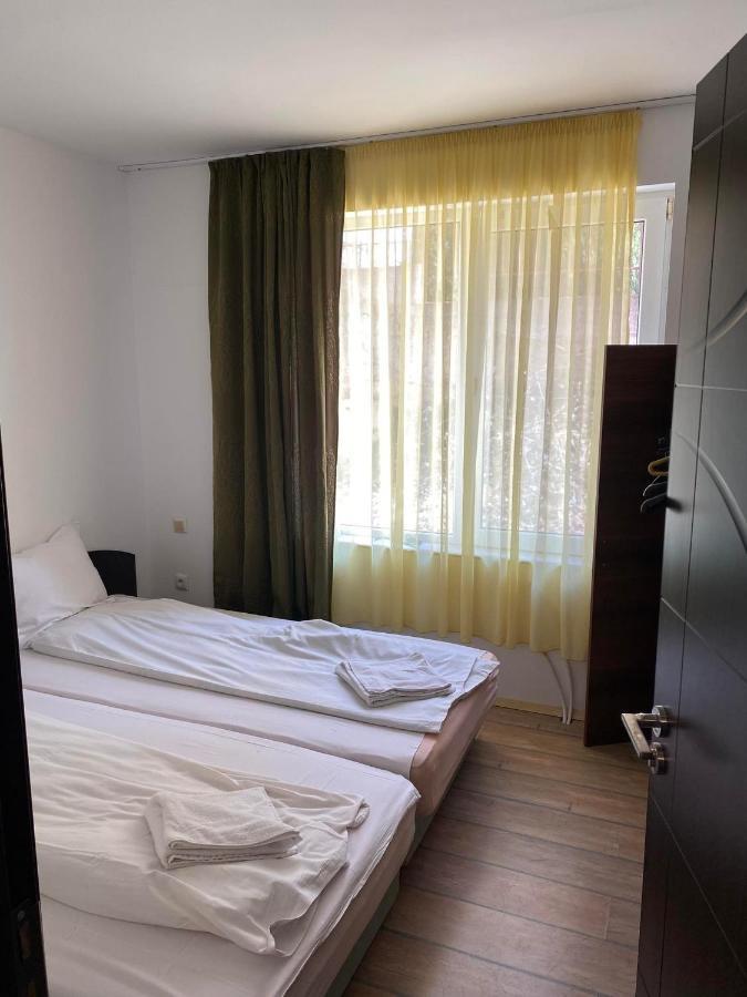 Safo Apartments And Rooms Sozopol Exterior photo