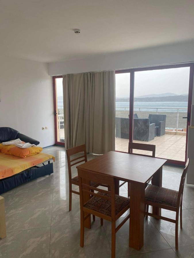 Safo Apartments And Rooms Sozopol Exterior photo