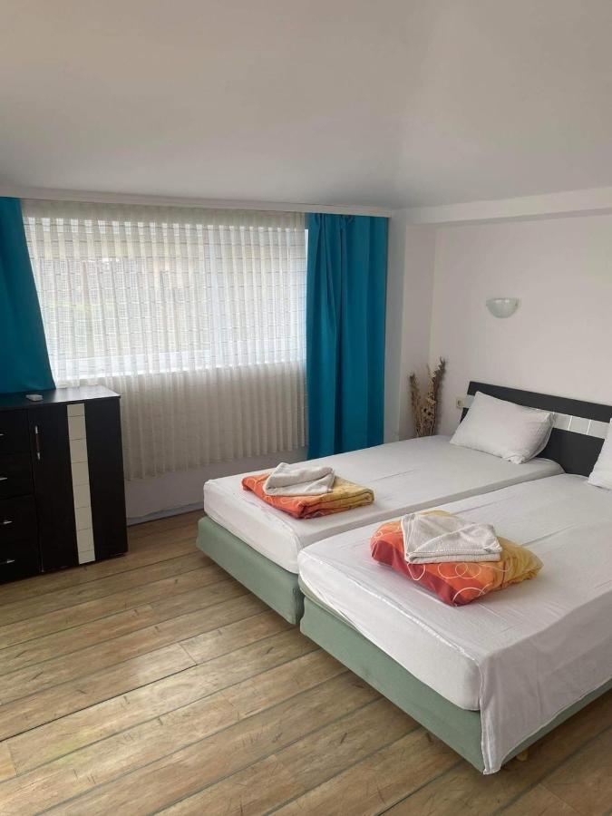 Safo Apartments And Rooms Sozopol Exterior photo