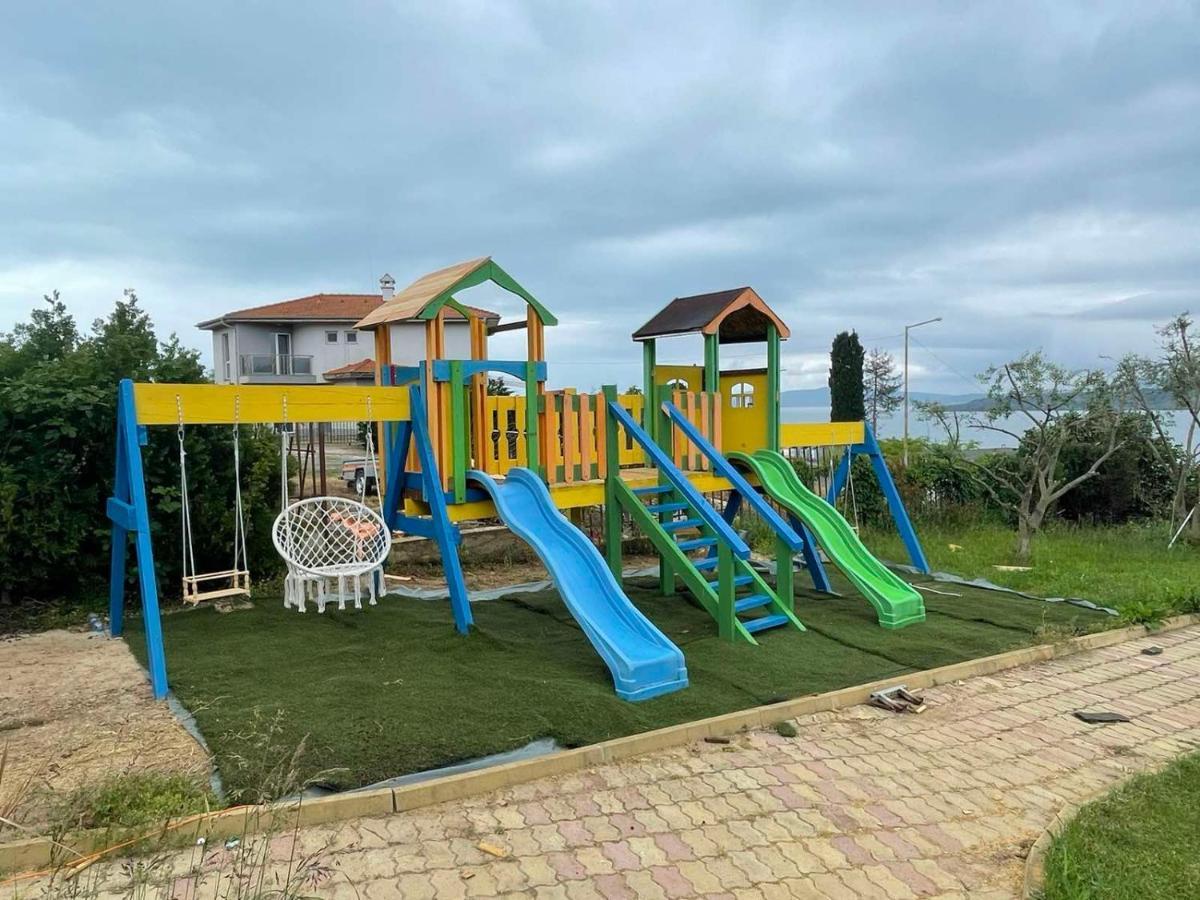 Safo Apartments And Rooms Sozopol Exterior photo