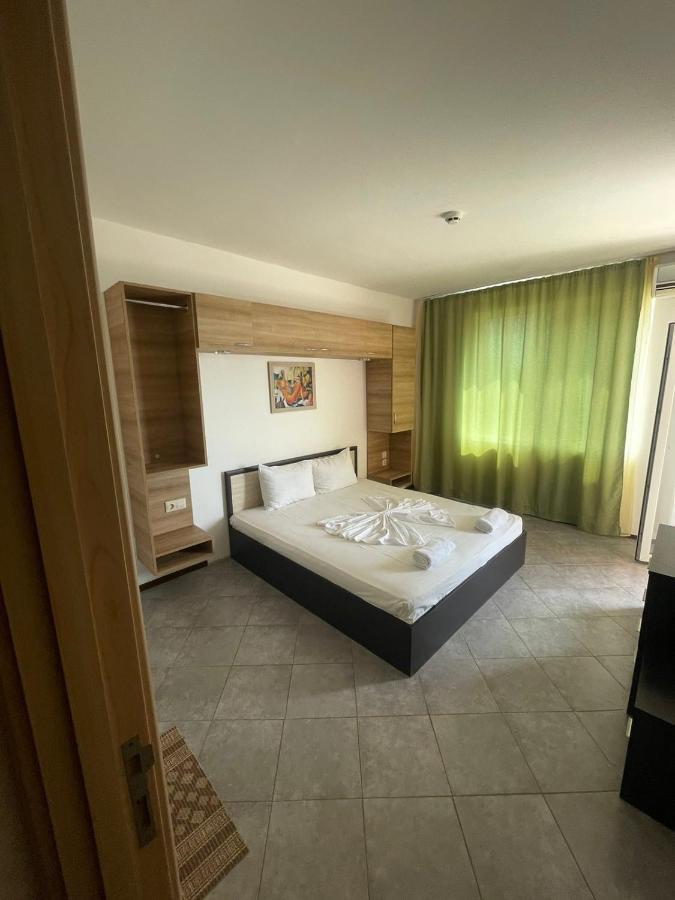 Safo Apartments And Rooms Sozopol Exterior photo