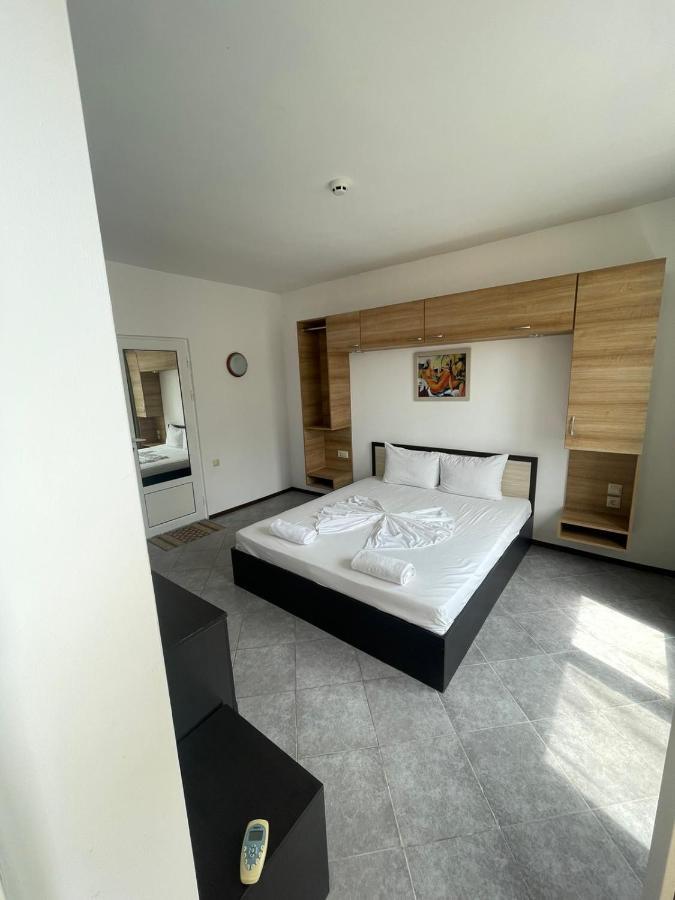 Safo Apartments And Rooms Sozopol Exterior photo