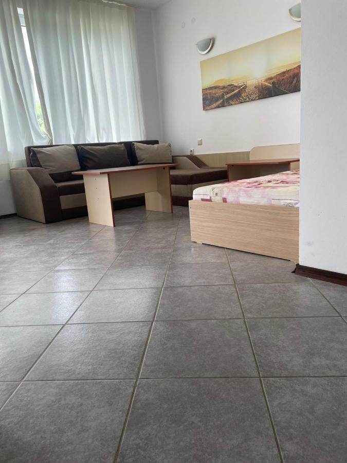 Safo Apartments And Rooms Sozopol Exterior photo