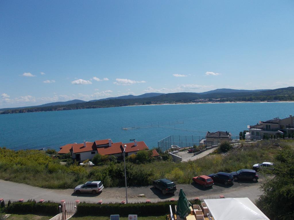 Safo Apartments And Rooms Sozopol Exterior photo