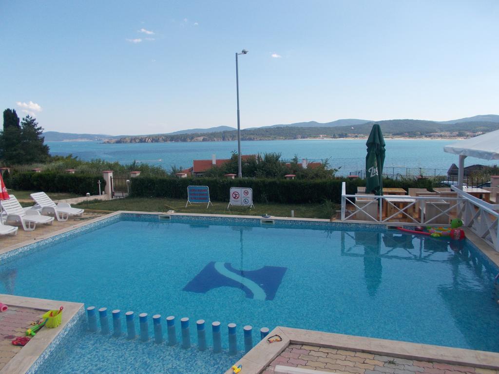 Safo Apartments And Rooms Sozopol Exterior photo