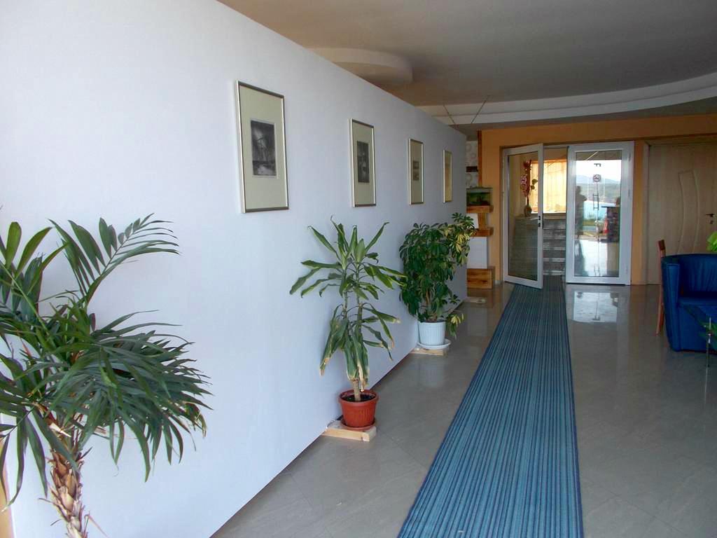 Safo Apartments And Rooms Sozopol Exterior photo