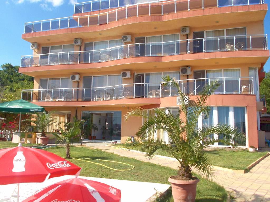 Safo Apartments And Rooms Sozopol Exterior photo